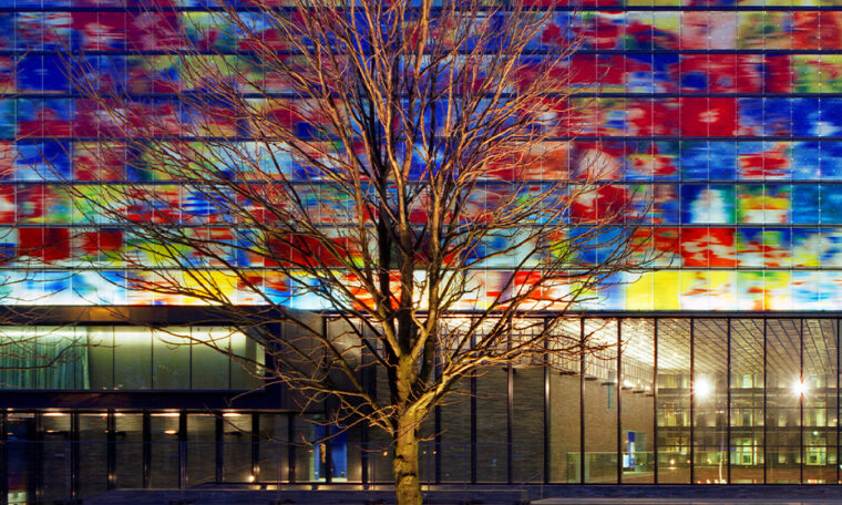 gebouw beeld en geluid in hilversum